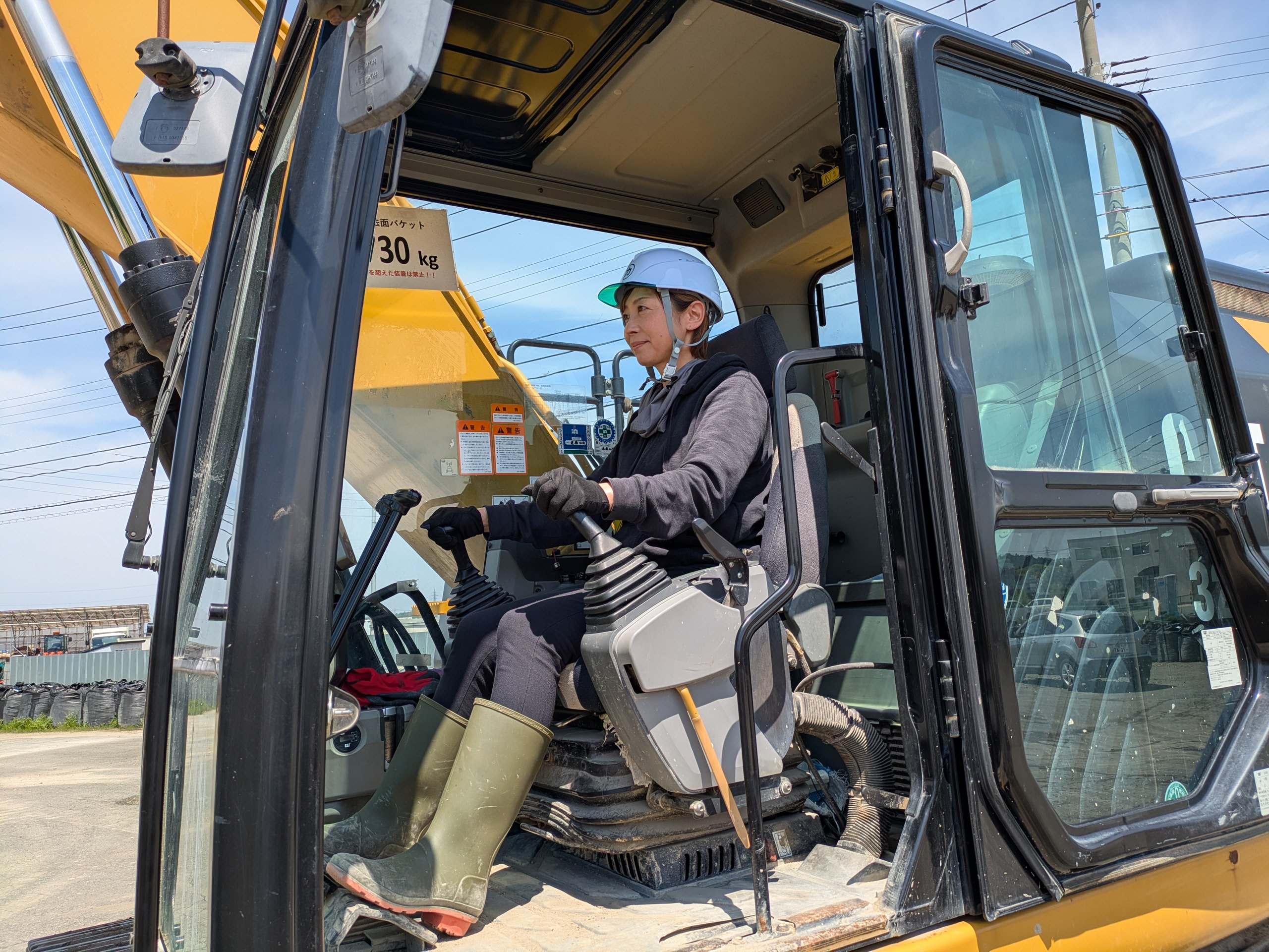 女性も活躍　秋田改良土センター